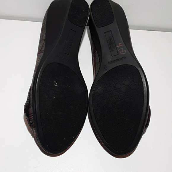 Dexflex Comfort gray/wine plaid wedge heels - Picture 5 of 7